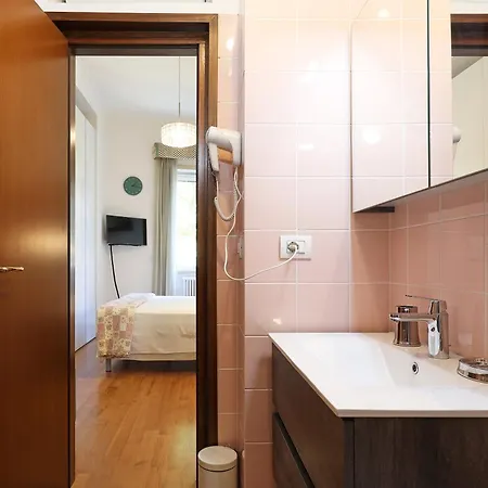 Stella House Homestay Rome