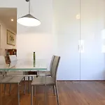 Δωμάτια σε οικογενειακή κατοικία Stella House